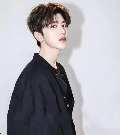 娱乐圈八卦吃瓜蔡徐坤视频,吃瓜群众狂欢时刻